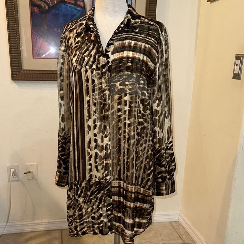 Chico’s Animal Print Multi Pattern Button-Up Tunic/Cover Size 1 = Medium